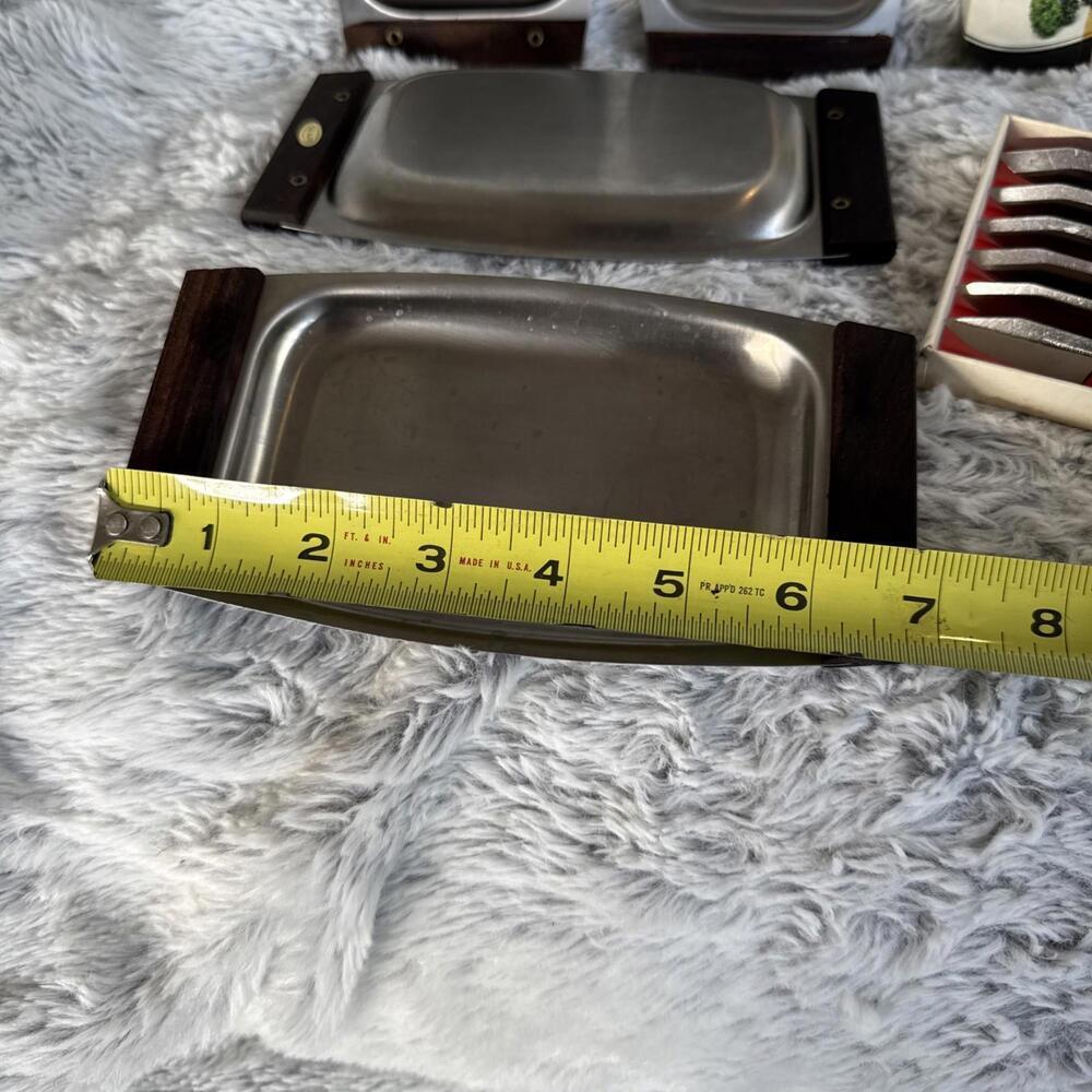 Vintage Stainless Steel & Wood MCM Single Server Snack/Appetizer‎ w/ Spreaders - Picture 3 of 9